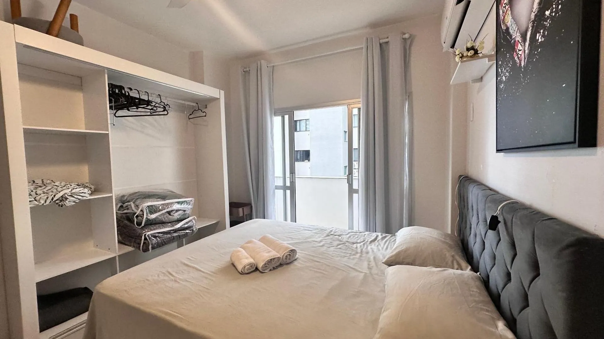 Apartamento Perto De Tudo, Vista Mar, Ac Quente, Wifi 300Mb Balneário Camboriú 0*,  Brasil